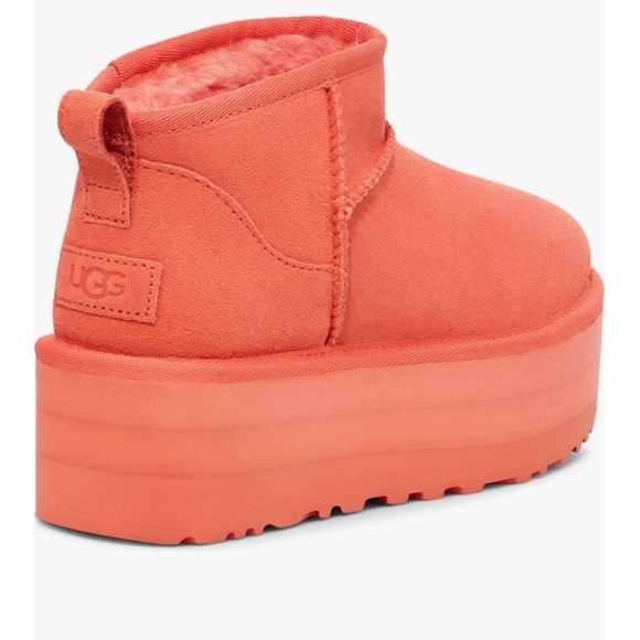 UGG Classic Ultra Mini Platform  Boots - Picture 3 of 6
